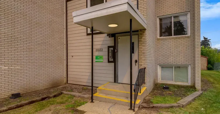 02-10033 154th Street, Edmonton, AB, T5P 2H1 - 18