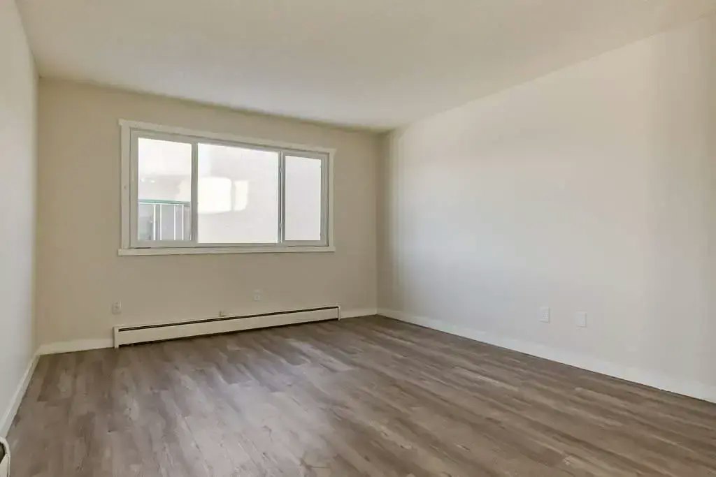 02-10033 154th Street, Edmonton, AB, T5P 2H1 - 7