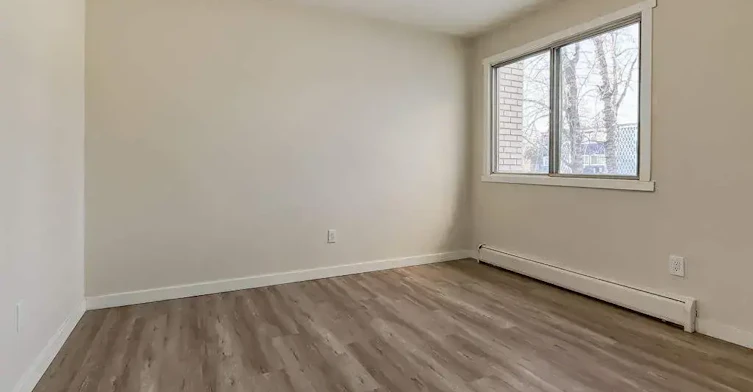 05-10033 154th Street, Edmonton, AB, T5P 2H1 - 13