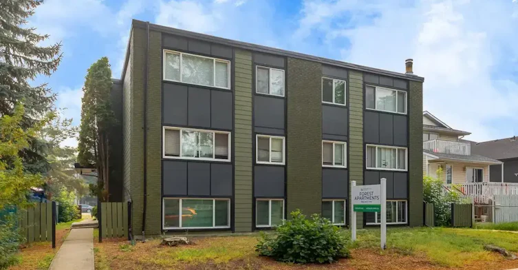 203-11825 88 Street, Edmonton, AB, T5B 3R9 - 11