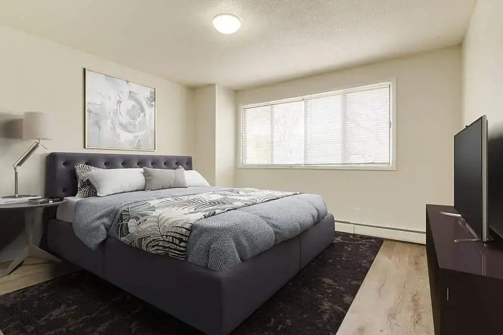 302-11825 88 Street, Edmonton, AB, T5B 3R9 - 3