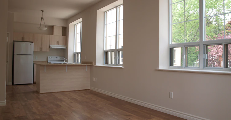 004-311 Dundas Street, Woodstock, ON, N4S 1B3 - 4