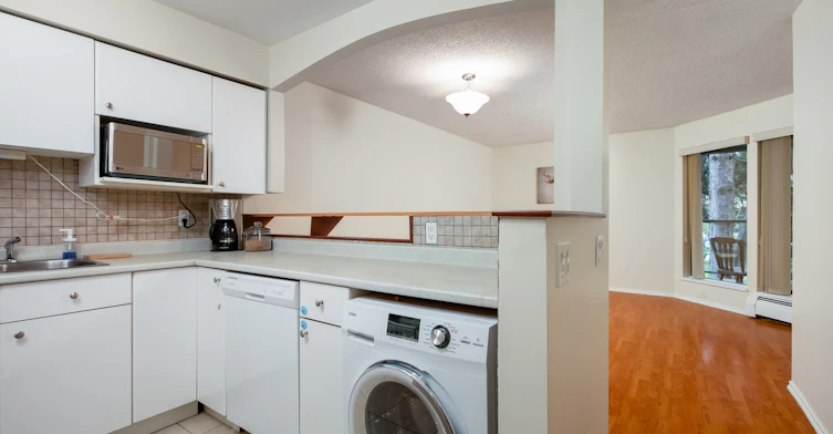 129-8460 Ackroyd Road, Richmond, BC, V6X 3E9 - 12