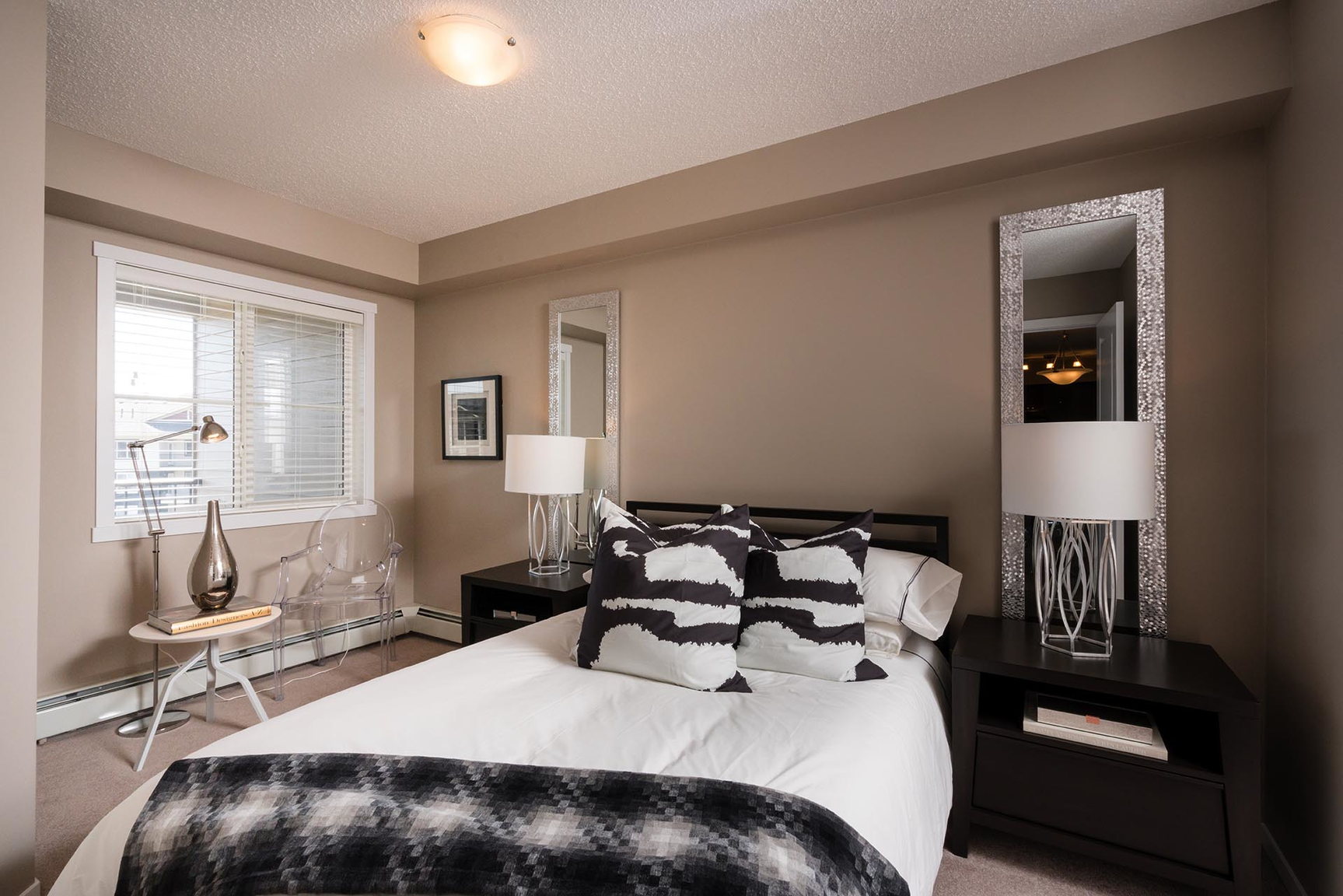 18124 78 Street, Edmonton, AB, T5Z 0N8 - 8