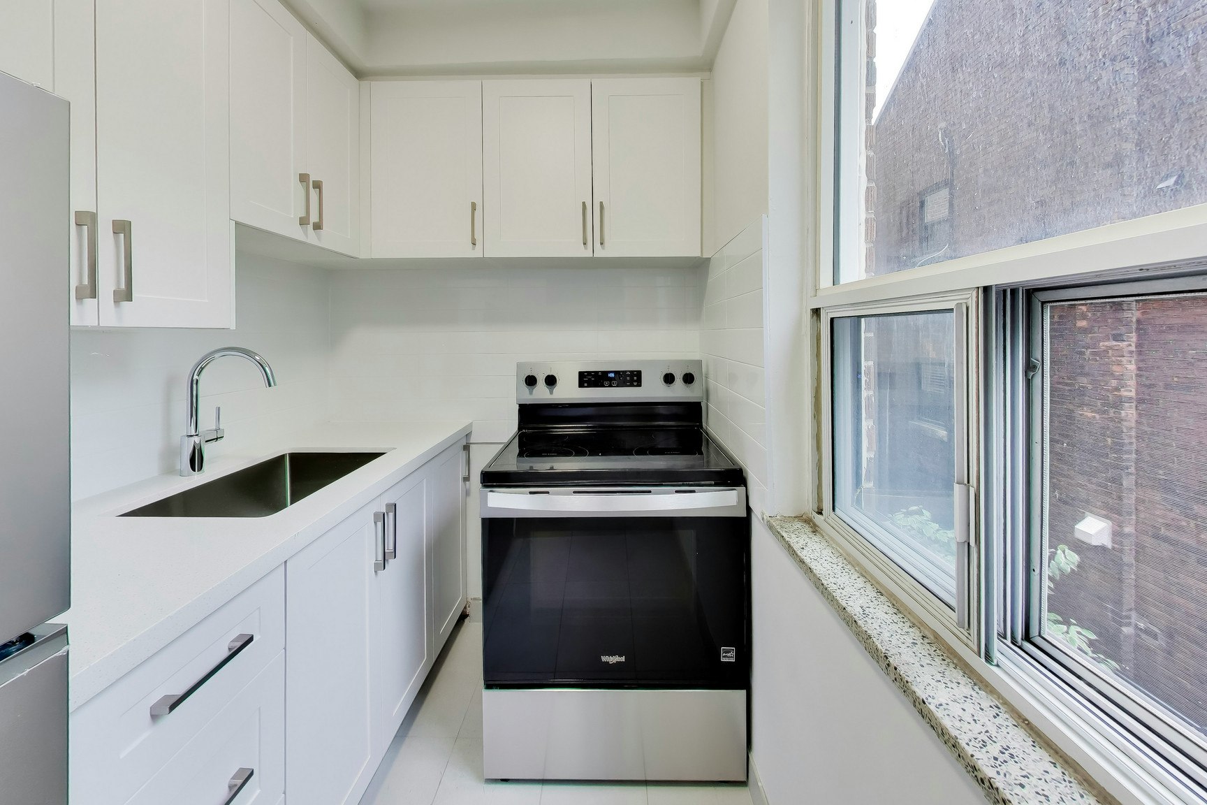 291 Avenue Road, Toronto, ON, M4V 2G9 - 2