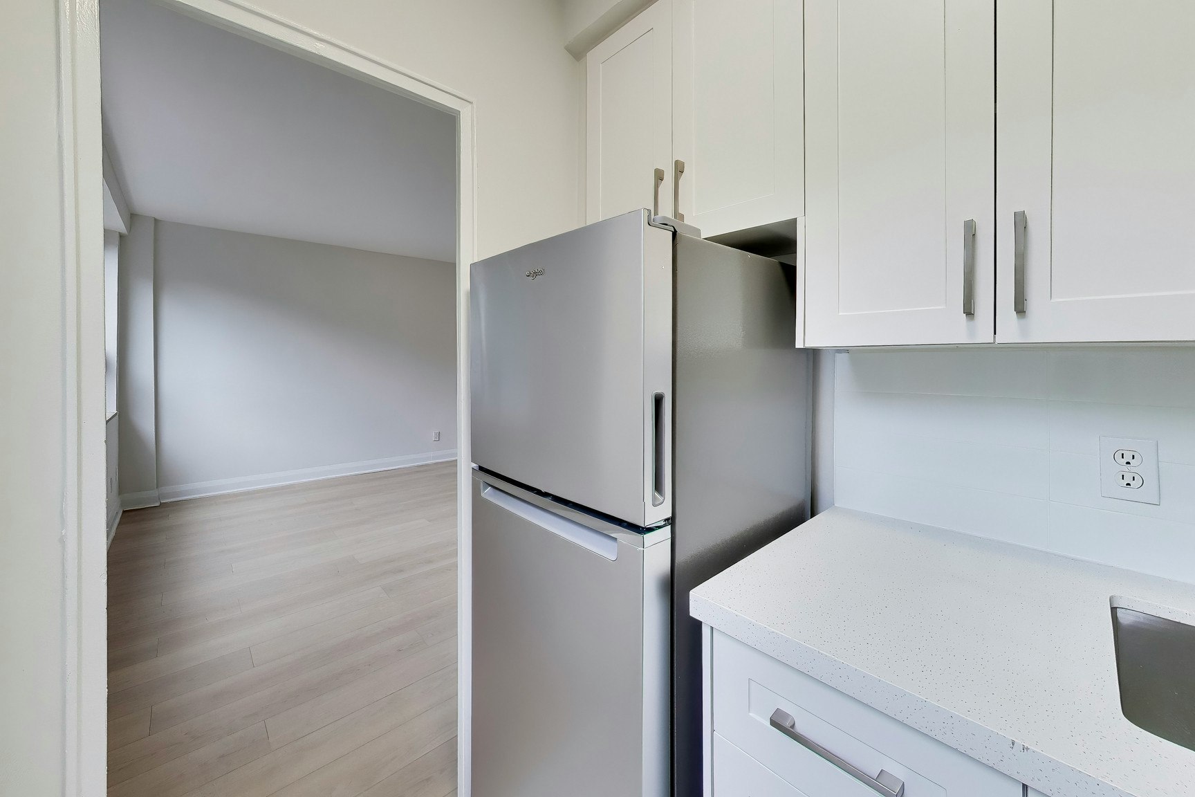 291 Avenue Road, Toronto, ON, M4V 2G9 - 3