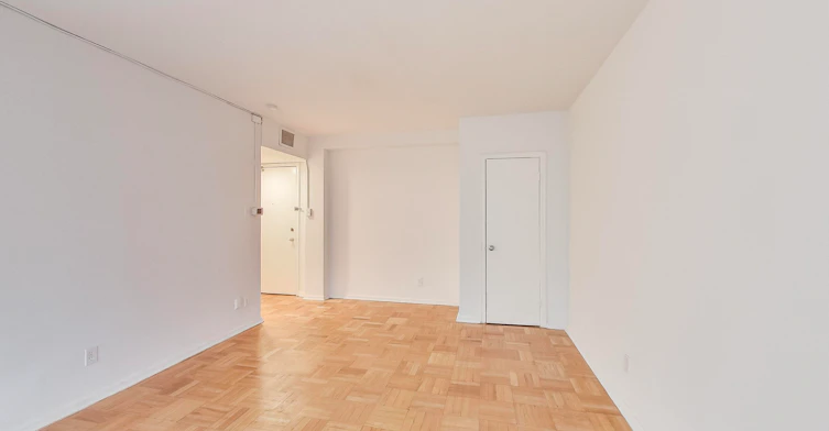 291 Avenue Road, Toronto, ON, M4V 2G9 - 4