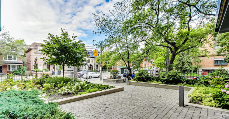 291 Avenue Road, Toronto, ON, M4V 2G9 - 2