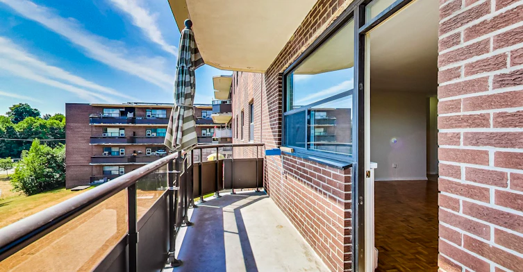 32 Clayland Drive, Toronto, ON, M3A 2A5 - 20