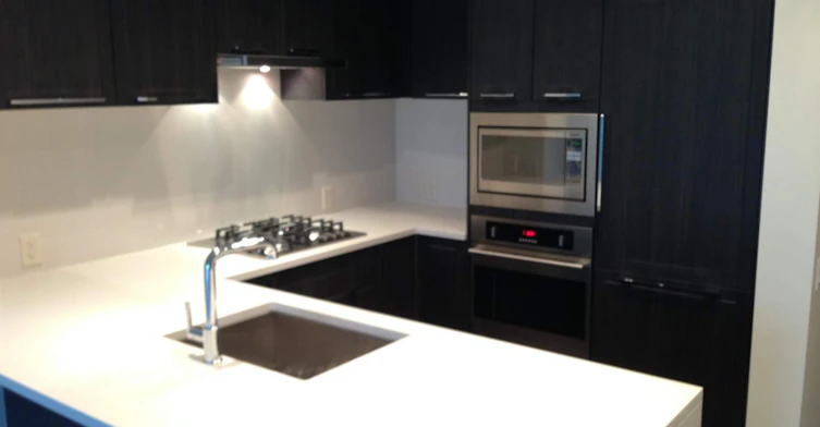 601-6677 Cambie Street, Vancouver, BC, V6P 0E6 - 2