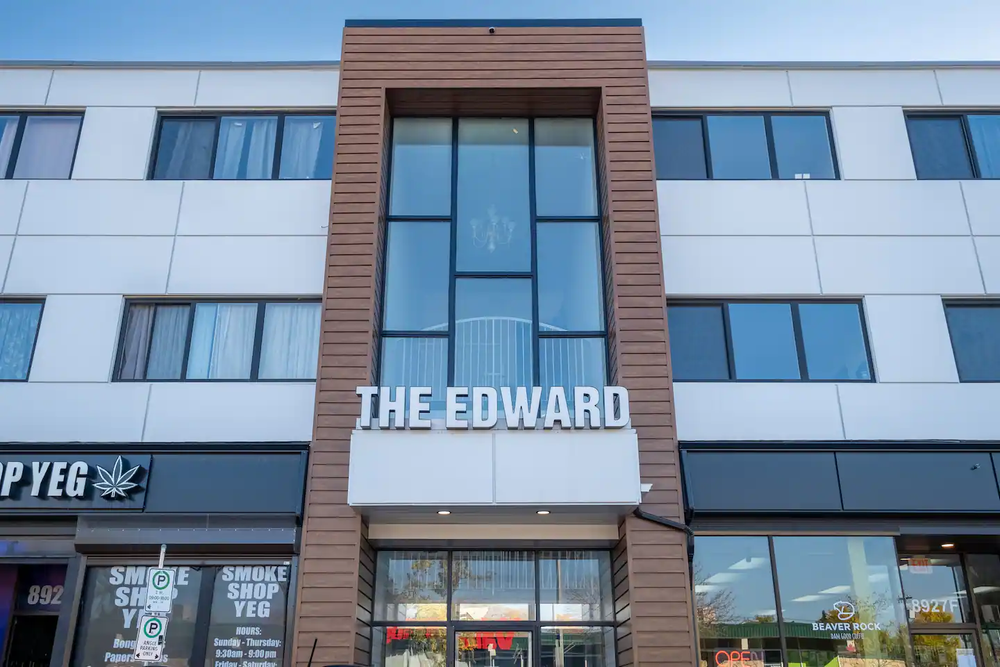 8927 82 Avenue Northwest, Edmonton, AB, T6C 0Z2