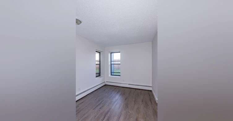 3007 35 Street Northwest, Edmonton, AB, T6L 5J2 - 17