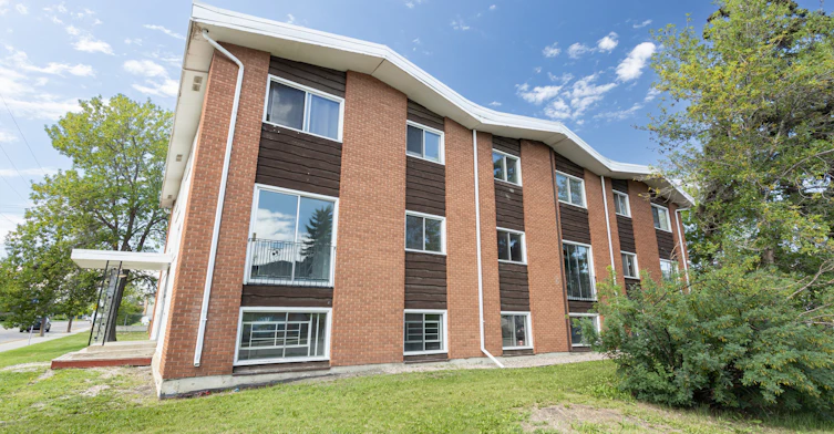 15304 100 Avenue Northwest, Edmonton, AB, T5P 0K6 - 16