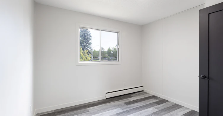 15304 100 Avenue Northwest, Edmonton, AB, T5P 0K6 - 12