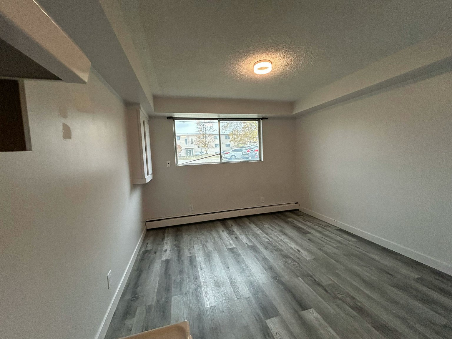 15304 100 Avenue Northwest, Edmonton, AB, T5P 0K6 - 3