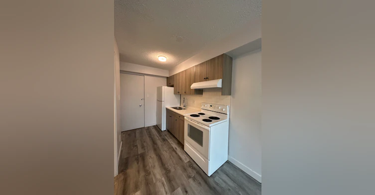 15304 100 Avenue Northwest, Edmonton, AB, T5P 0K6 - 5
