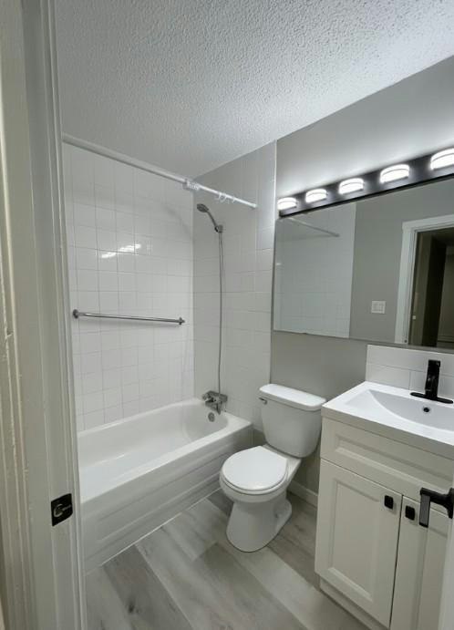 10024 154 Street, Edmonton, AB, T5P 2G9 - 13