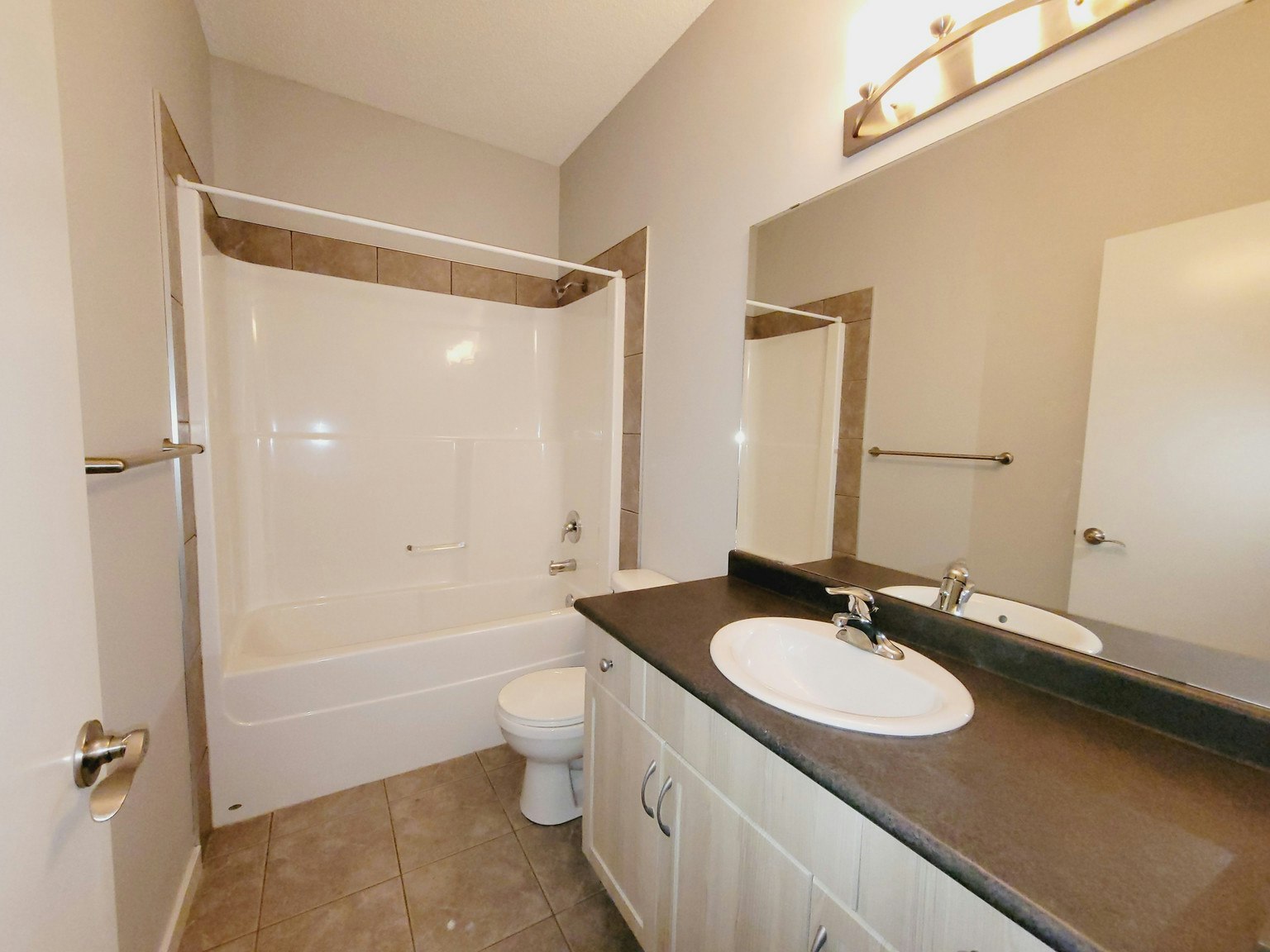 A-3932 Claxton Loop SW, Edmonton, AB, T6W 1Y6 - 12