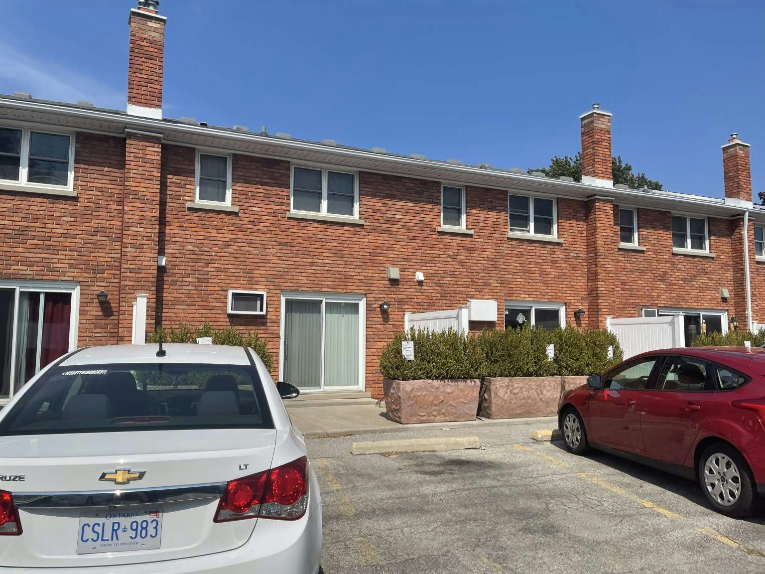 646 Indian Road N, Sarnia, ON, N7T 7G8