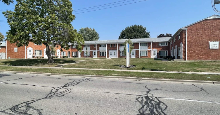 646 Indian Road N, Sarnia, ON, N7T 7G8 - 6