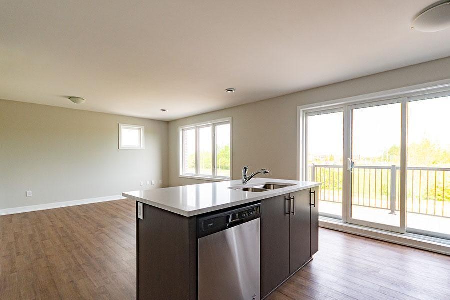 522B Via Campanale Ave-355A Via Chianti Grove, Ottawa, ON, K2J 6M4 - 3