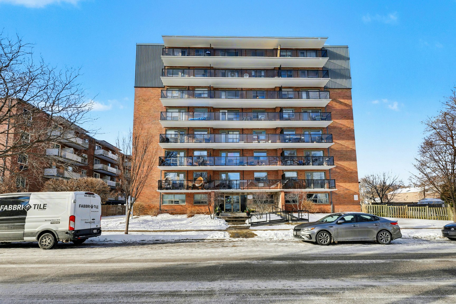 107-125 College Avenue S, Sarnia, ON, N7T 2Z5