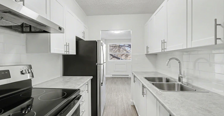 125 College Avenue S, Sarnia, ON, N7T 2Z5 - 6