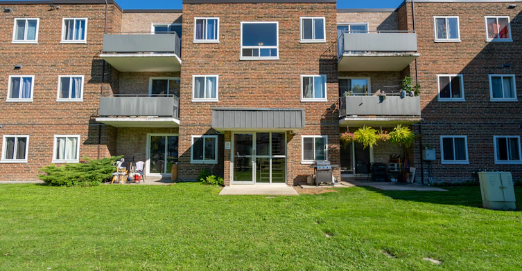 849 Devine Street, Sarnia, ON, N7T 1X3