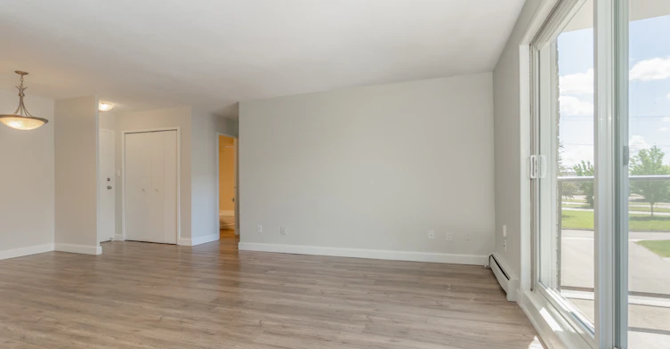 225-103-225 Capel Street, Sarnia, ON, N7T 6T6 - 8