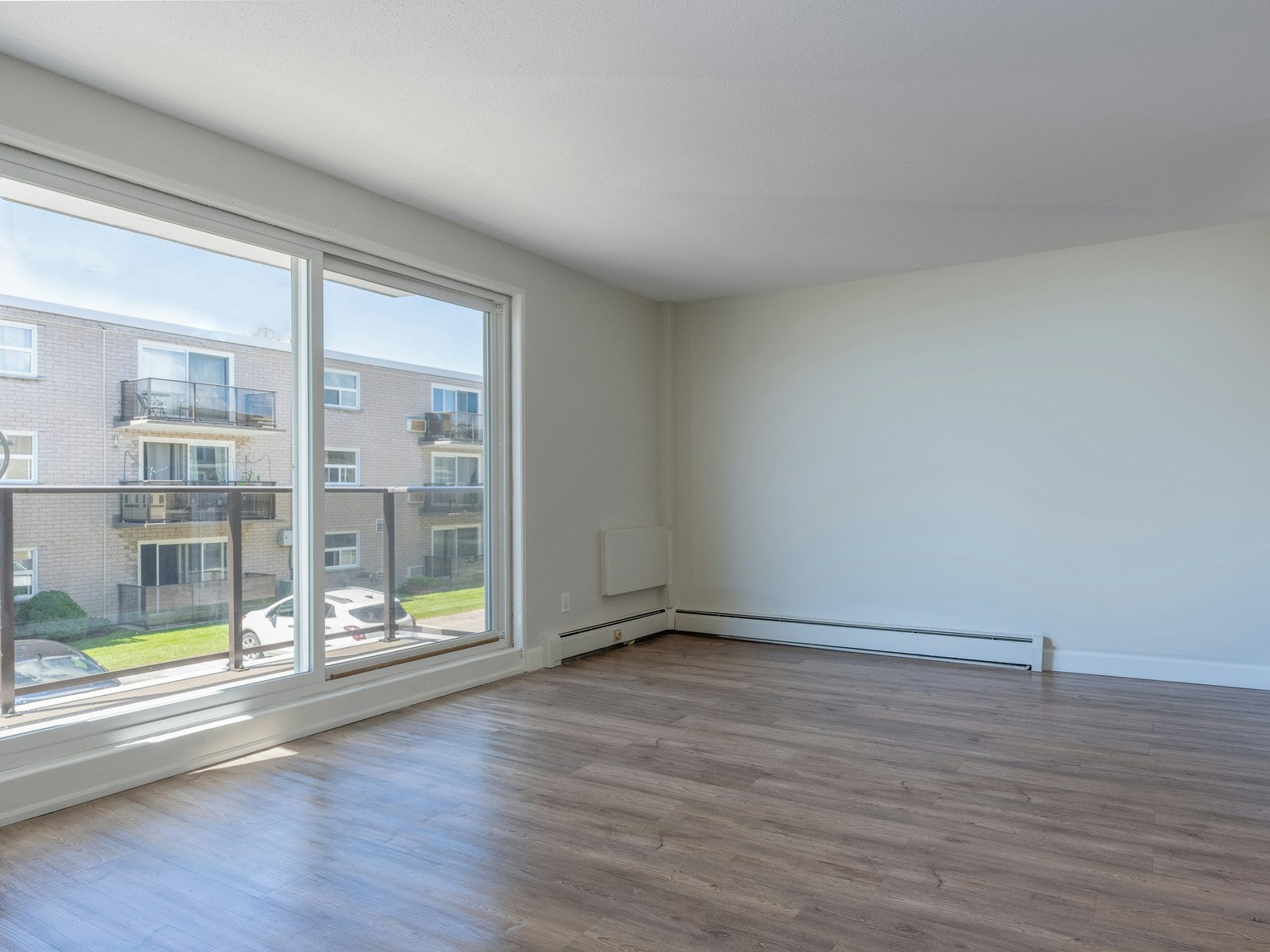 225-103-225 Capel Street, Sarnia, ON, N7T 6T6 - 6
