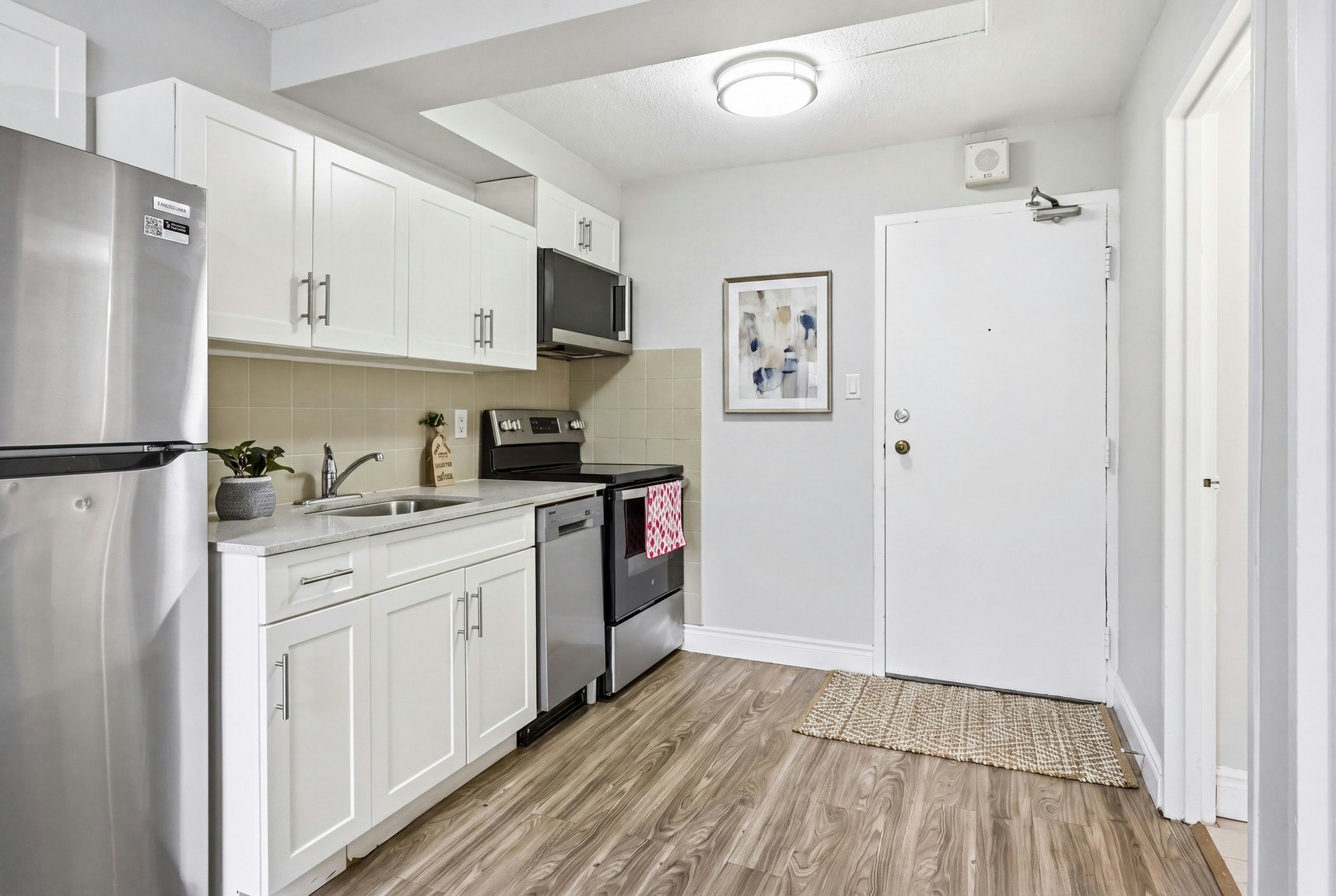 125 Wellington Street North, Hamilton, ON, L8R 3J4 - 4