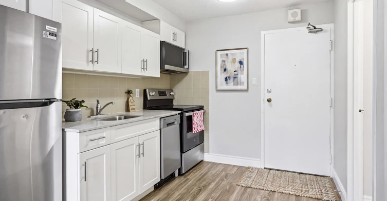 125 Wellington Street North, Hamilton, ON, L8R 3J4 - 4