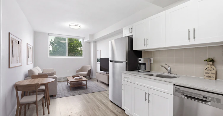 125 Wellington Street North, Hamilton, ON, L8R 3J4 - 4