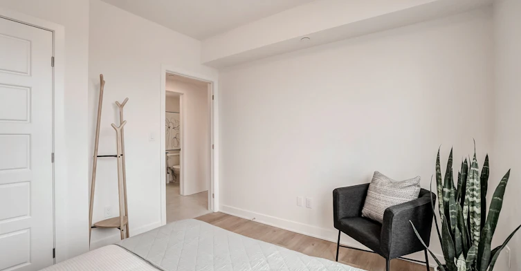2944 Baseline Road, Ottawa, ON, K2H 7T3 - 9