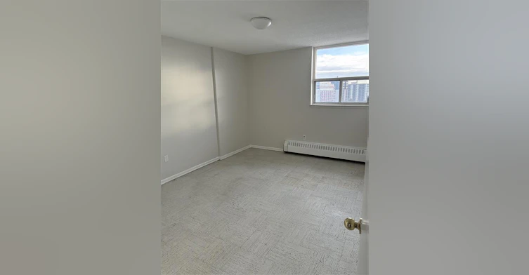 2900 Jane Street, Toronto, ON, M3N 2J7 - 5