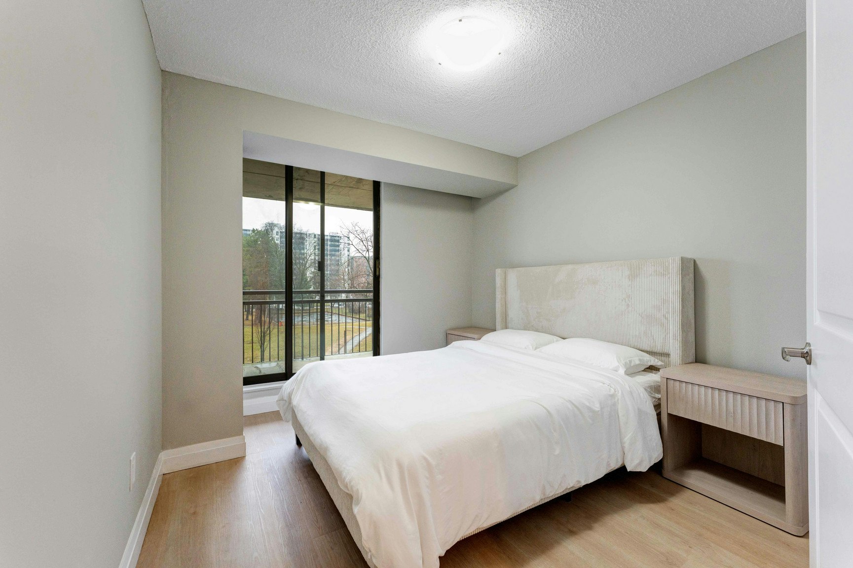 307-2200 Sherobee Road, Mississauga, ON, L5A 3Y3 - 13