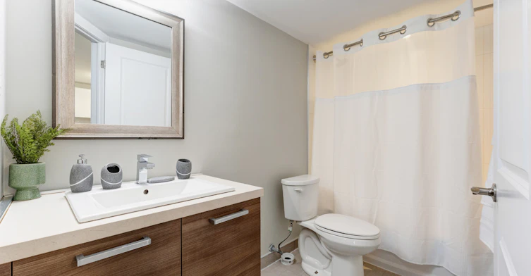 2200 Sherobee Road, Mississauga, ON, L5A 3Y3 - 12