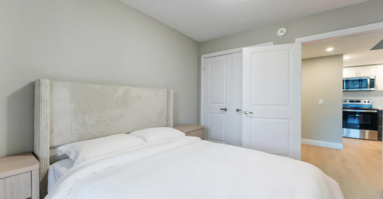 2200 Sherobee Road, Mississauga, ON, L5A 3Y3 - 12