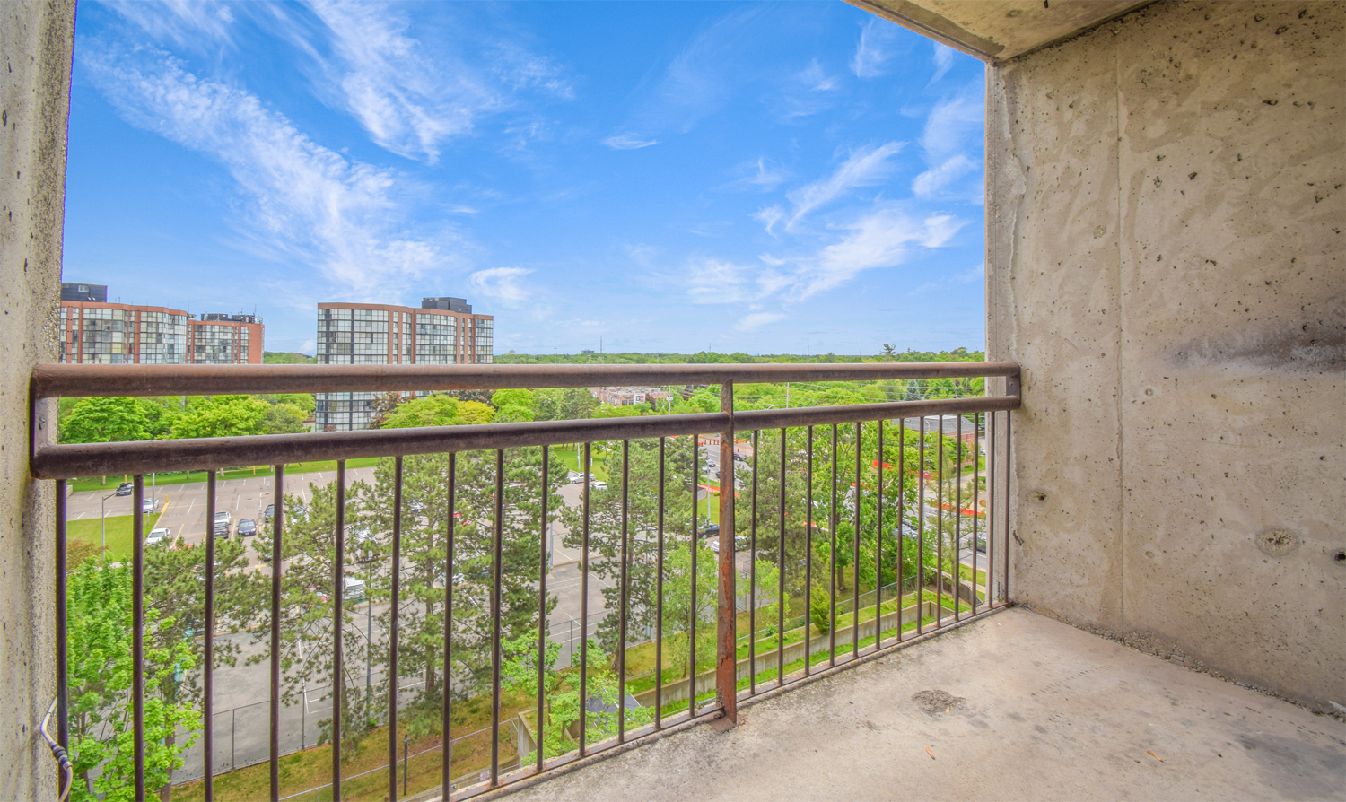 512-2200 Sherobee Road, Mississauga, ON, L5A 3Y3 - 8