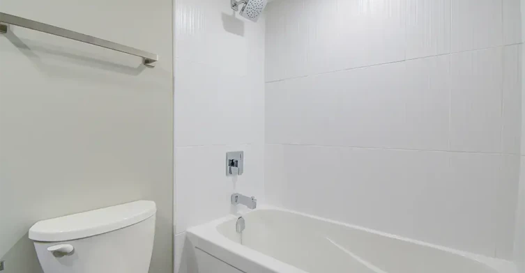512-2200 Sherobee Road, Mississauga, ON, L5A 3Y3 - 12