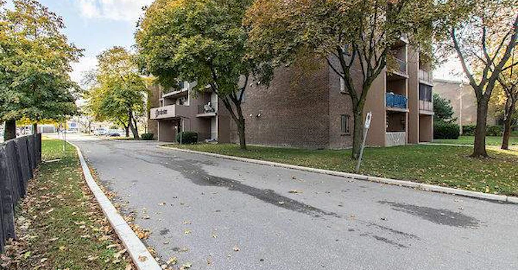 2545 Lauzon Road, Windsor, ON, N8T 3H9 - 9