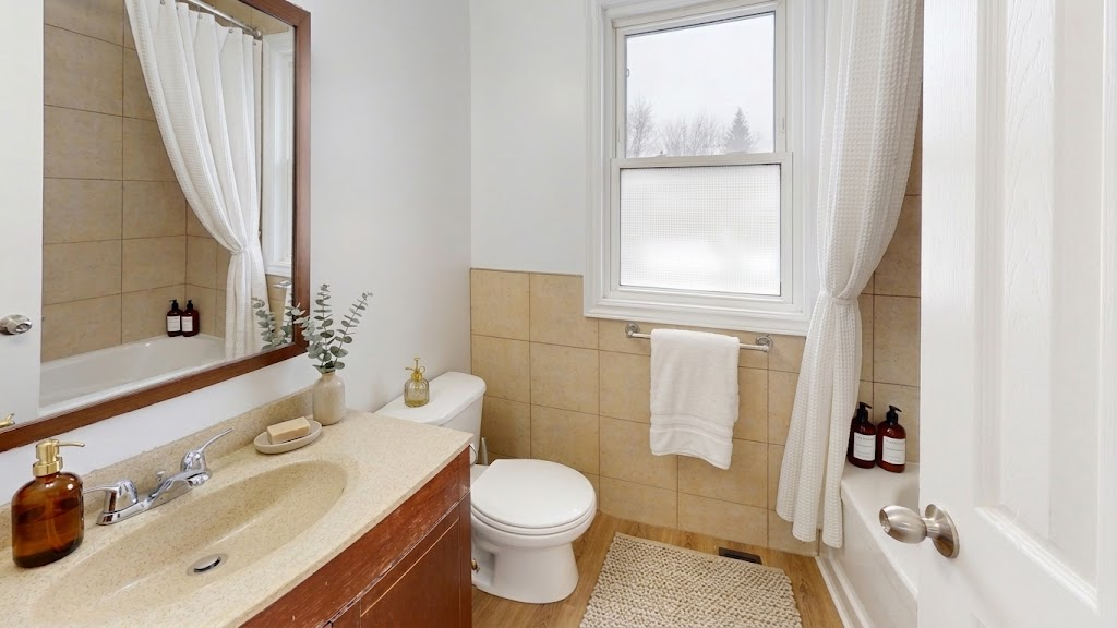 635 Indian Road N, Sarnia, ON, N7T 7P1 - 3