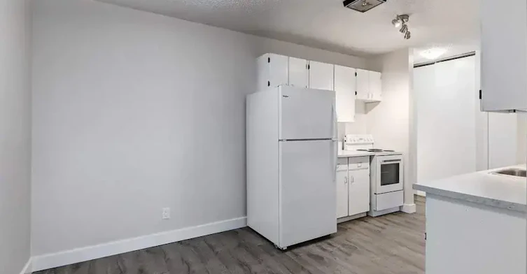 1-74 Dumont Crescent, Saskatoon, SK, S7J 2G9 - 14
