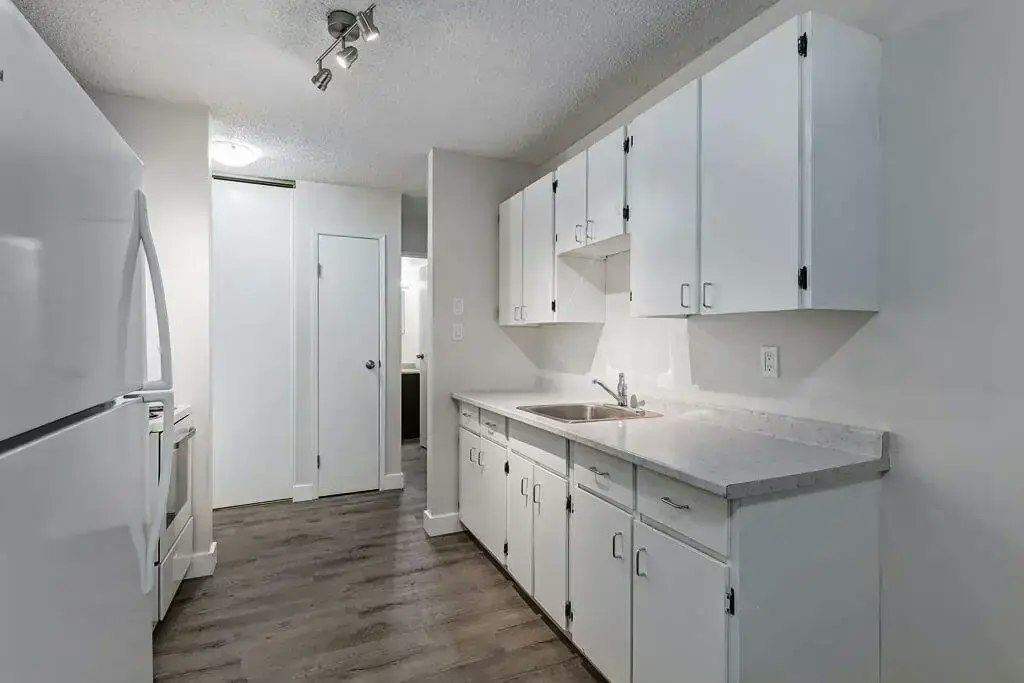 1-74 Dumont Crescent, Saskatoon, SK, S7J 2G9 - 12