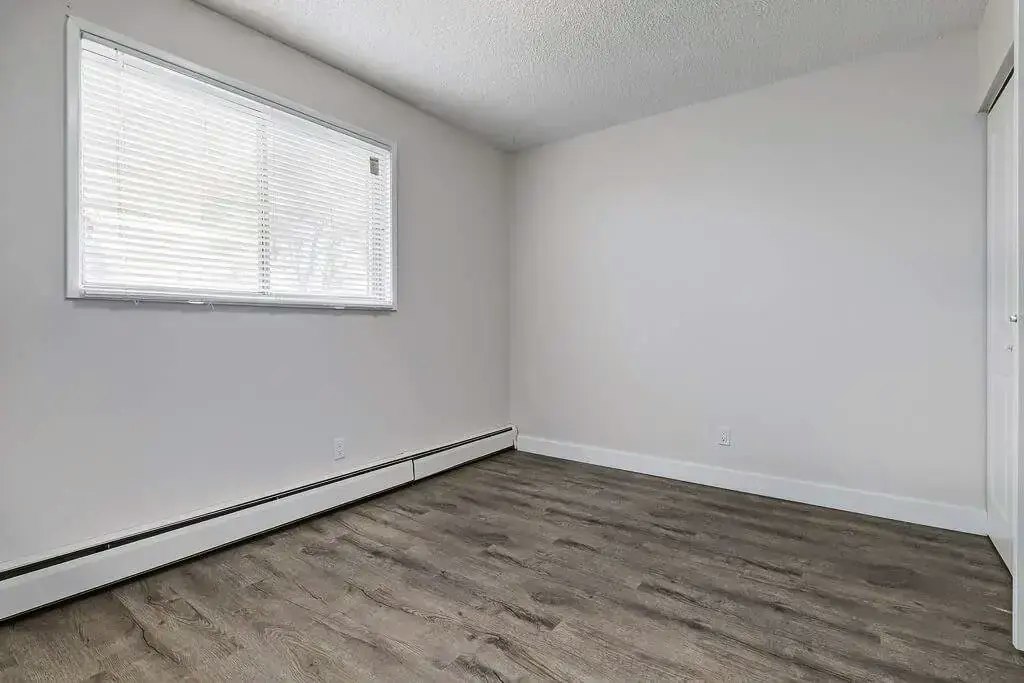 1-74 Dumont Crescent, Saskatoon, SK, S7J 2G9 - 20