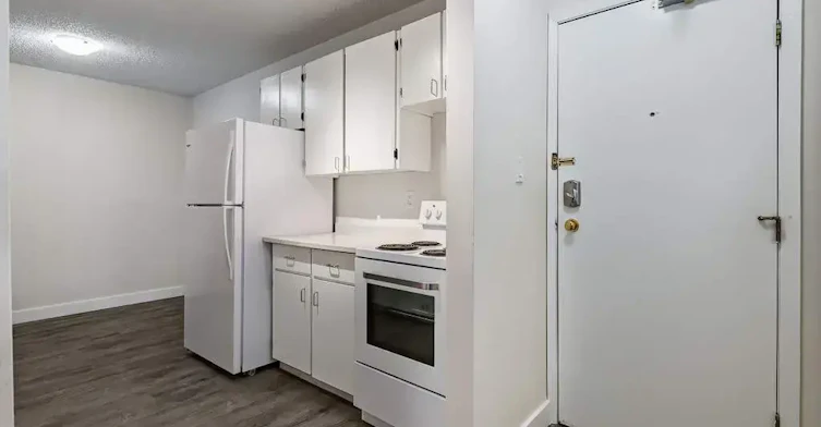 15-74 Dumont Crescent, Saskatoon, SK, S7J 2G9 - 10
