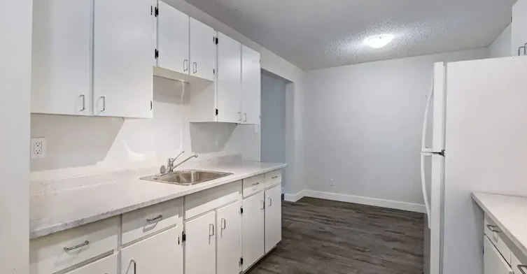 15-74 Dumont Crescent, Saskatoon, SK, S7J 2G9 - 11