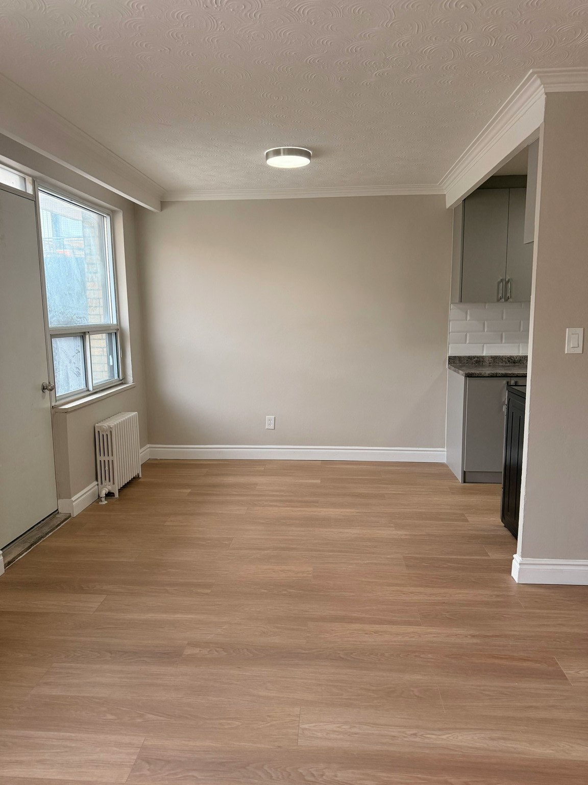 1795 Jane Street, Toronto, ON, M9N 2S7 - 4