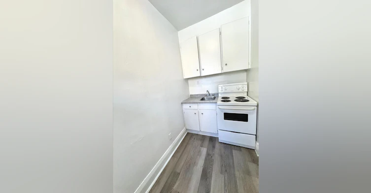 1795 Jane Street, Toronto, ON, M9N 2S7 - 3