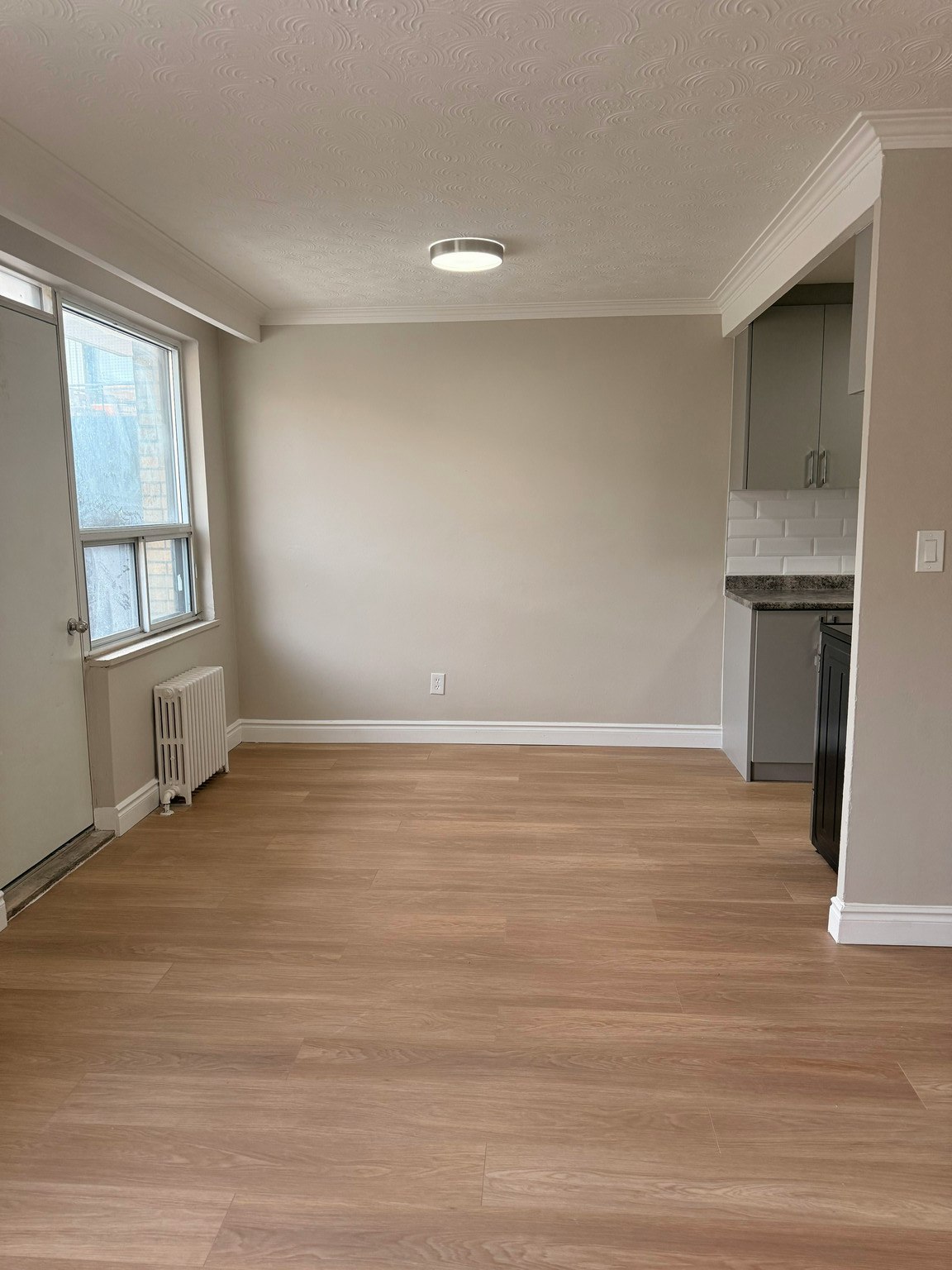 1795 Jane Street, Toronto, ON, M9N 2S7 - 4